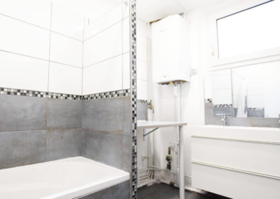 Projet Suresnes _AVANT Salle de bain