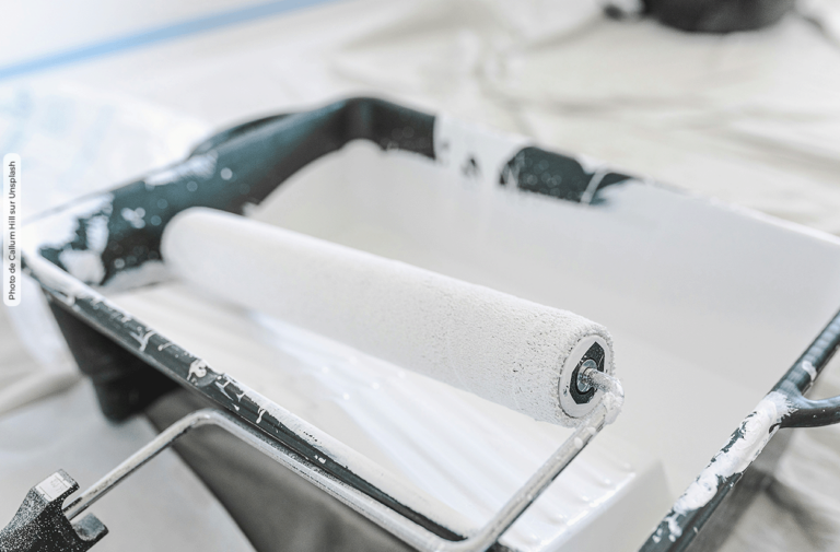 Support peinture_callum-hill-unsplash